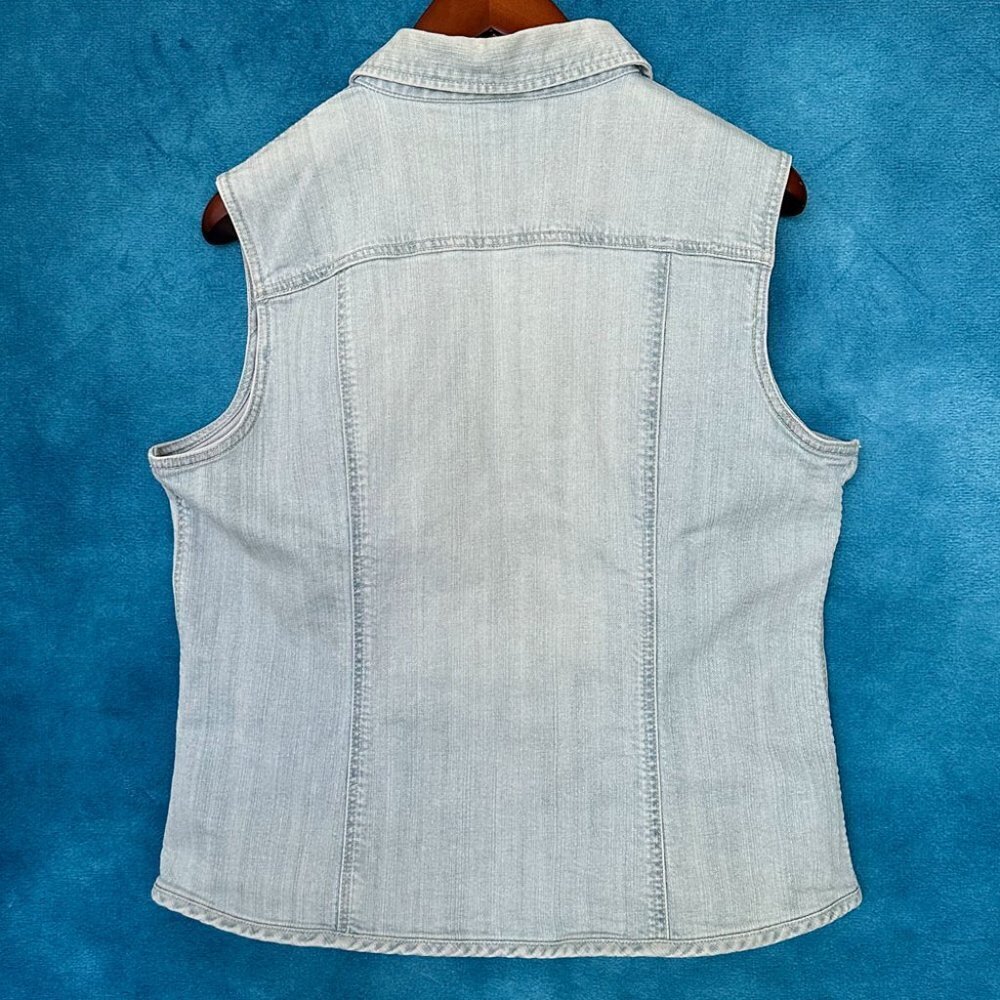 Chico’s Platinum Denim Light Blue Wash Women’s Jacket, Sz 3 - Picture 2 of 3